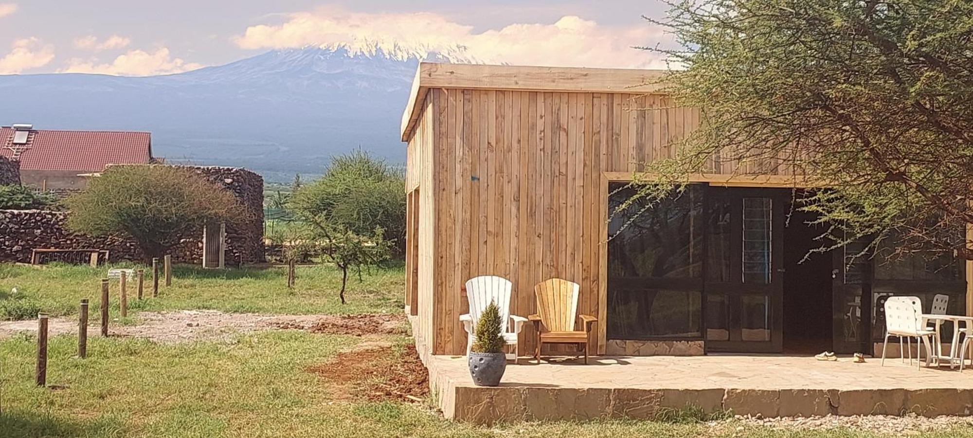 Amboseli Glass House Oloitokitok Extérieur photo